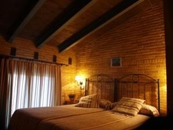 Imagen de la habitación del Meson del Rey. Foto 2