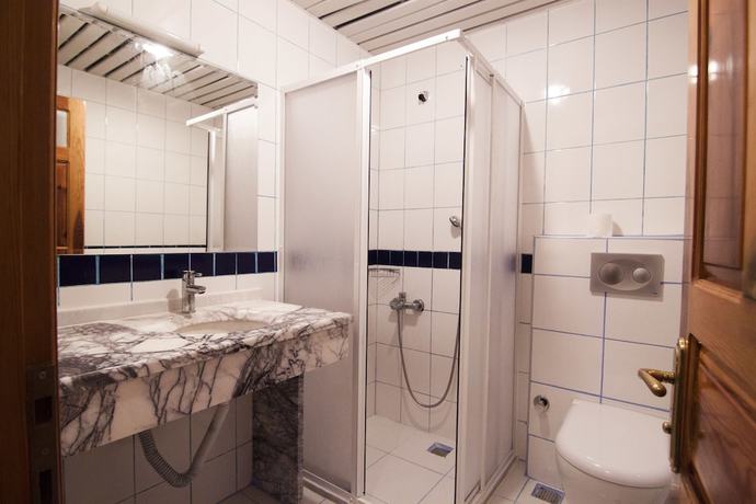 Imagen de la habitación del Metin Hotel. Foto 2