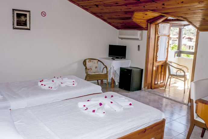 Imagen de la habitación del Metin Hotel. Foto 13