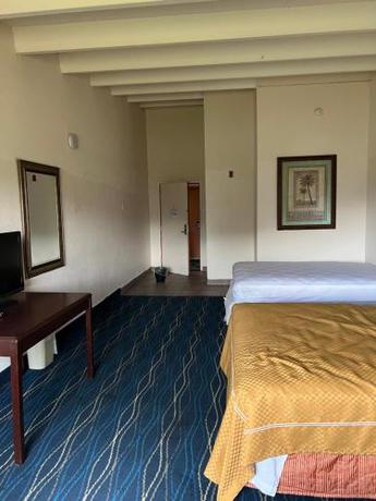 Imagen general del Metro Inn & Suites. Foto 4
