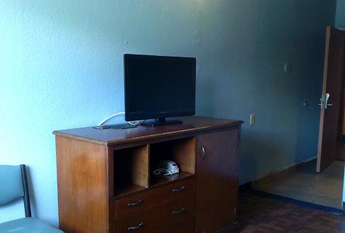 Imagen general del Metro Inn & Suites. Foto 5