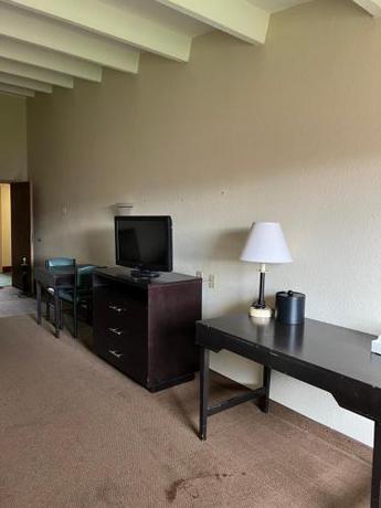 Imagen general del Metro Inn & Suites. Foto 10