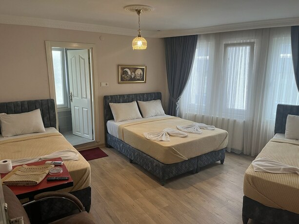 Imagen de la habitación del Metropol Hotel 2. Foto 17