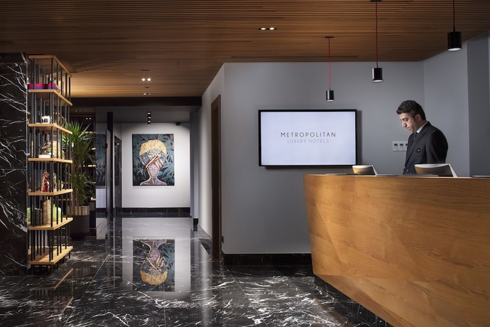 Imagen de los interiores del Metropolitan Hotels Bosphorus. Foto 19