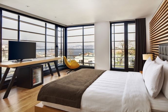 Imagen de la habitación del Metropolitan Hotels Bosphorus. Foto 15