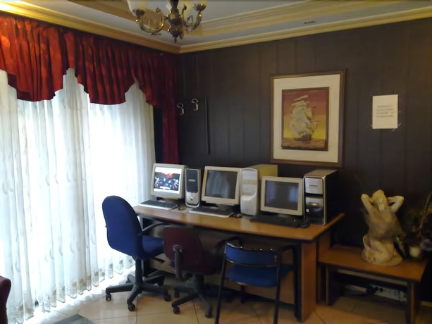 Imagen de los interiores del Mevlana Otel. Foto 13