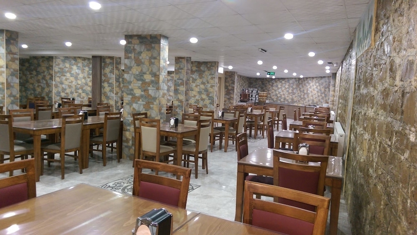 Imagen del bar/restaurante del Mevlana Palace, Konya. Foto 3