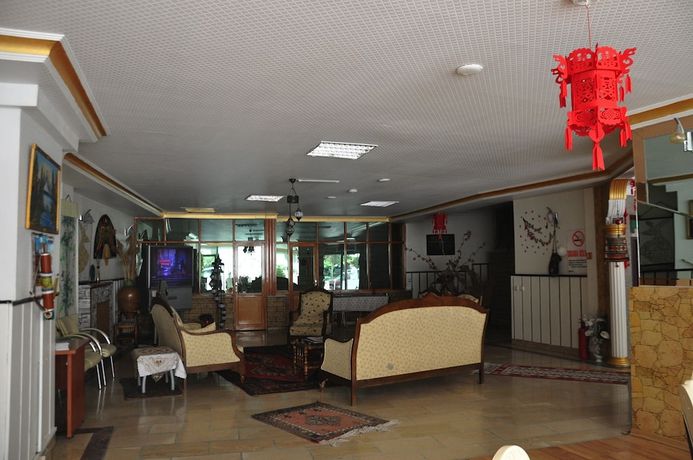 Imagen de los interiores del Mevlana Sems Hotel. Foto 16