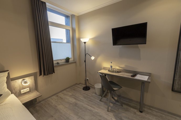 Imagen de la habitación del Mey Hotel. Foto 2