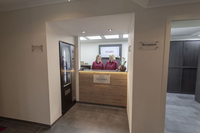 Imagen de los interiores del Mey Hotel. Foto 16