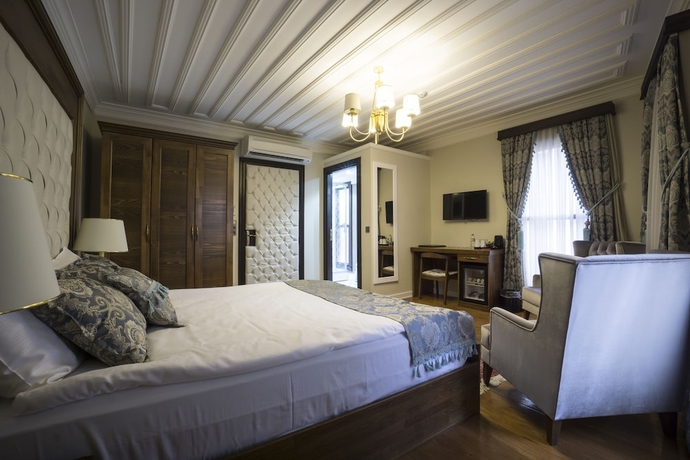 Imagen de la habitación del Mezzo Hotel. Foto 8