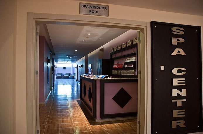 Imagen de los interiores del Mg White Lilyum Hotel. Foto 7