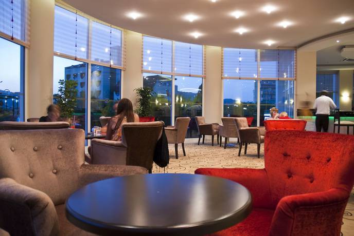 Imagen de los interiores del Mg White Lilyum Hotel. Foto 8