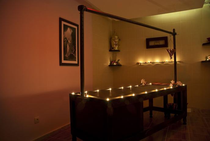 Imagen de los interiores del Mg White Lilyum Hotel. Foto 15