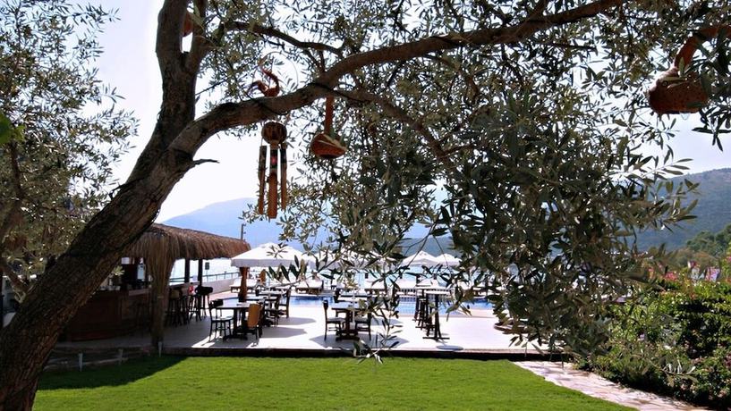 Imagen del bar/restaurante del Mi Casa Beach Hotel. Foto 4