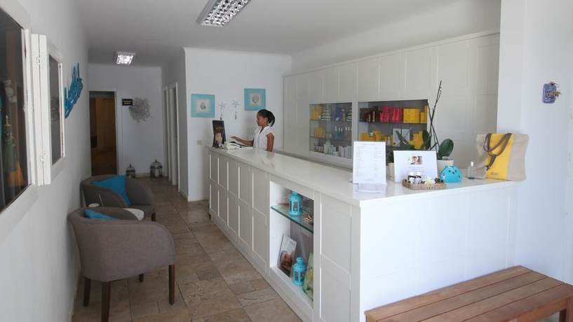Imagen de los interiores del Mi Casa Beach Hotel. Foto 12
