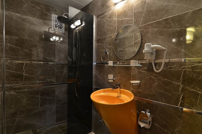 Imagen de la habitación del Mia Hotel. Foto 12