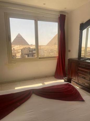 Imagen general del Middle East pyramids View, Giza. Foto 9