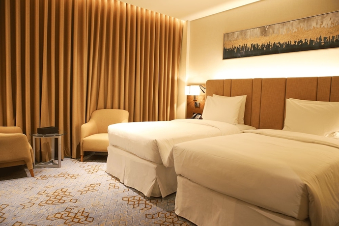 Imagen de la habitación del Midpoint Hotel. Foto 7