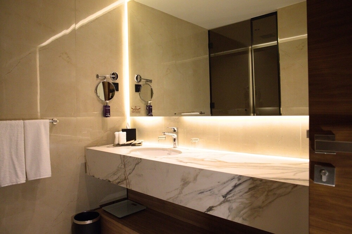 Imagen de la habitación del Midpoint Hotel. Foto 10