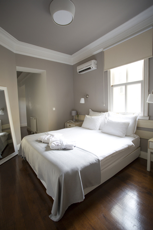 Imagen general del Miel Suites. Foto 1