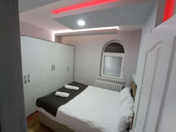 Imagen de la habitación del Milenyum House Suite. Foto 17