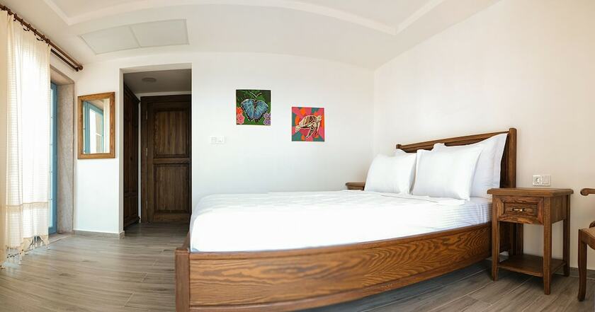 Imagen de la habitación del Mimas Marine Hotel. Foto 10