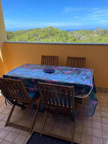 Imagen de la habitación del Mimose Beach Village. Foto 13