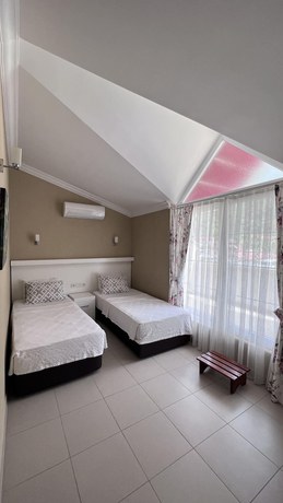 Imagen de la habitación del Mimoza Hotel, FETHIYE. Foto 7