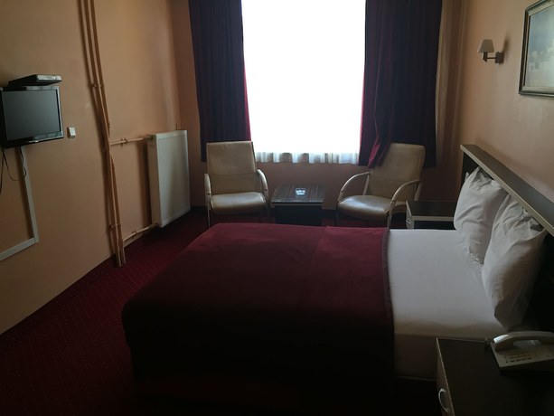 Imagen de la habitación del Mina 1 Hotel. Foto 10