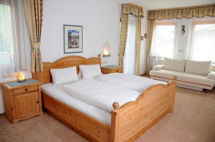 Imagen de la habitación del Mineralienhotel Natznerhof. Foto 8