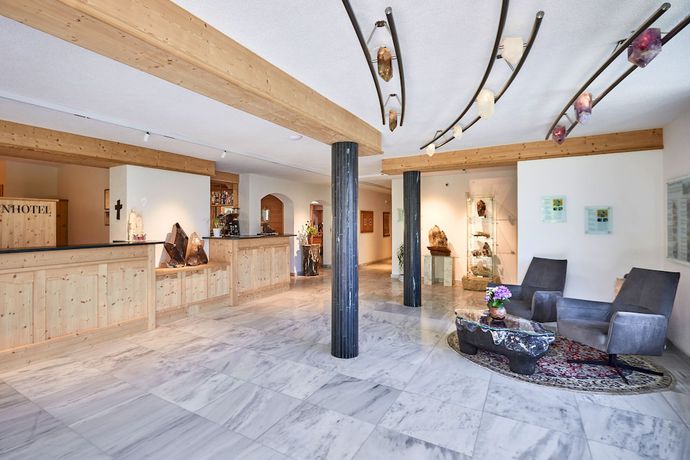 Imagen de los interiores del Mineralienhotel Natznerhof. Foto 20