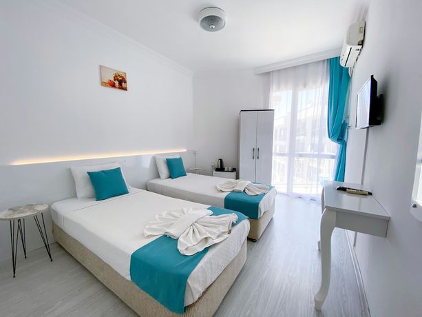 Imagen de la habitación del Minerva Port Hotel. Foto 8