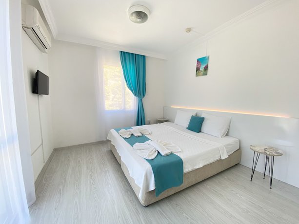 Imagen de la habitación del Minerva Port Hotel. Foto 15