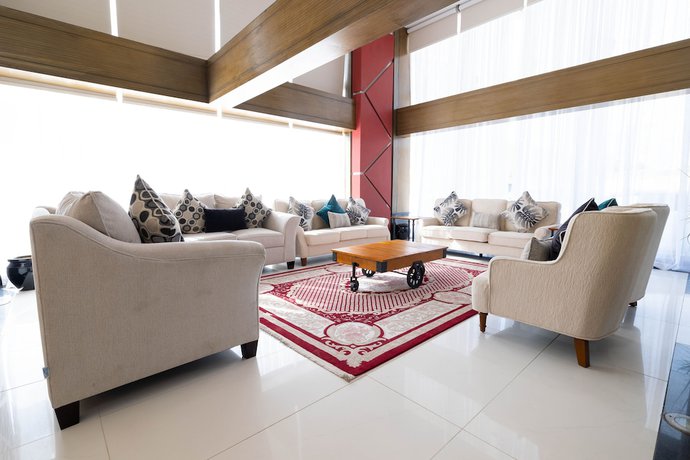 Imagen de los interiores del Mira Business Hotel. Foto 14