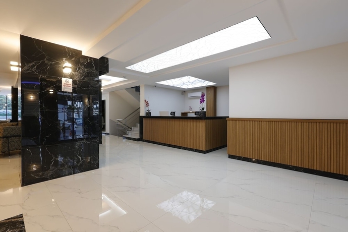 Imagen de los interiores del Mira Hotel Antalya. Foto 13