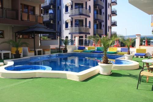 Imagen general del Mirage Family Hotel. Foto 2