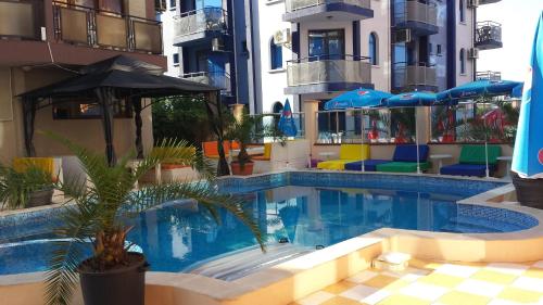 Imagen general del Mirage Family Hotel. Foto 12