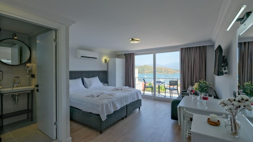 Imagen de la habitación del Miralya Suites. Foto 18