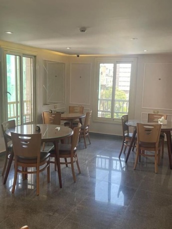 Imagen del bar/restaurante del Miramar Evergreen Hotel. Foto 18