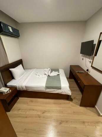 Imagen general del Miramar Evergreen Hotel. Foto 13