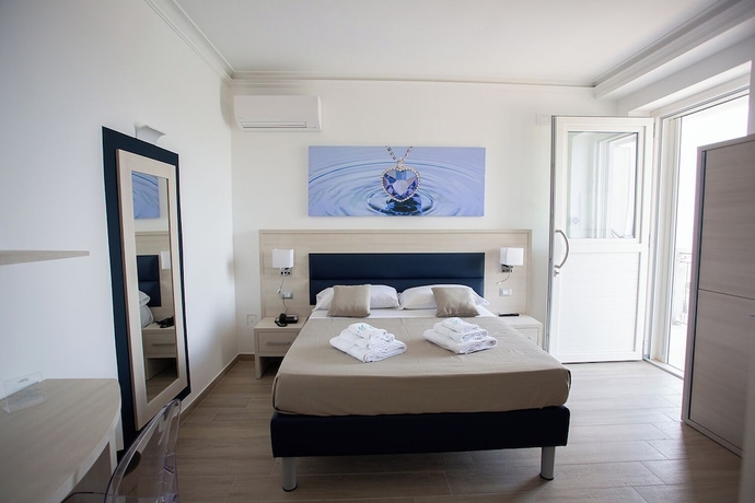 Imagen de la habitación del Miramare Castellabate Resort. Foto 11
