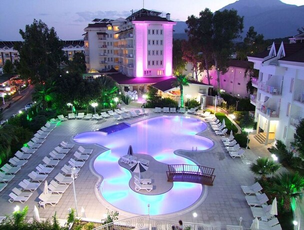 Imagen general del Miramor Hotelandspa Ultra All Inclusive. Foto 2