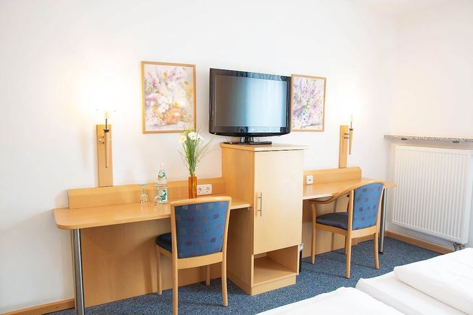 Imagen de la habitación del Miratel Hotel. Foto 12