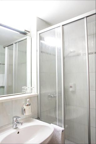 Imagen de la habitación del Miratel Hotel. Foto 13