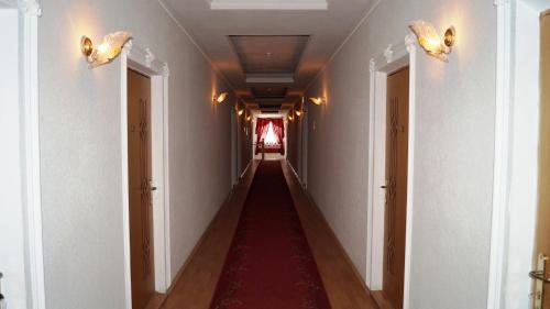 Imagen de la habitación del Mirazh Restaurant-hotel Complex. Foto 9