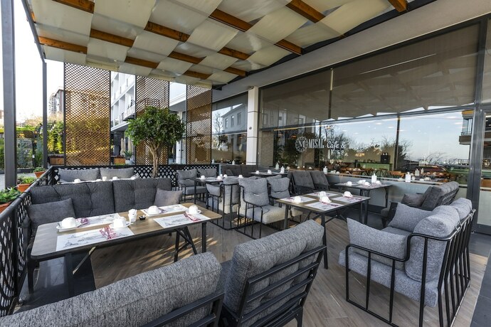 Imagen general del Misal Hotel Trabzon. Foto 3