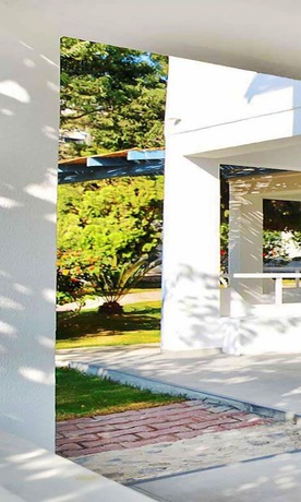 Imagen de los exteriores del Misket Hotel. Foto 16