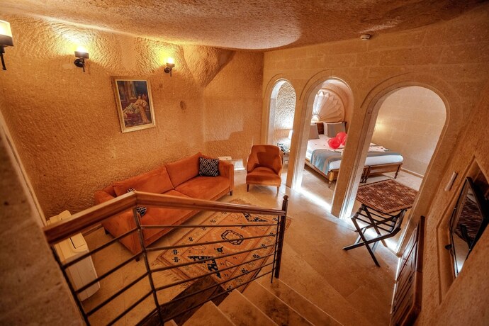 Imagen de la habitación del Misty Cave Hotel. Foto 14