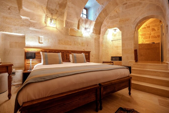 Imagen de la habitación del Misty Cave Hotel. Foto 16